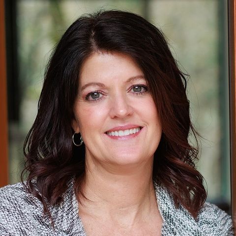 Tracy Leenknecht