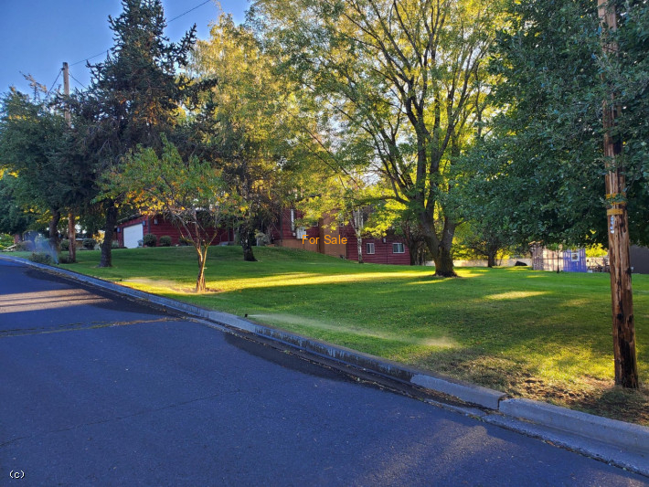 220172271, 2530 Berkeley St, Klamath Falls, OR 97601, #220172271