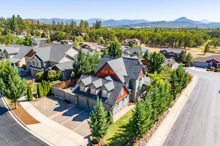 220171680, 145 Ponderosa Way, Eagle Point, OR 97524, #220171680