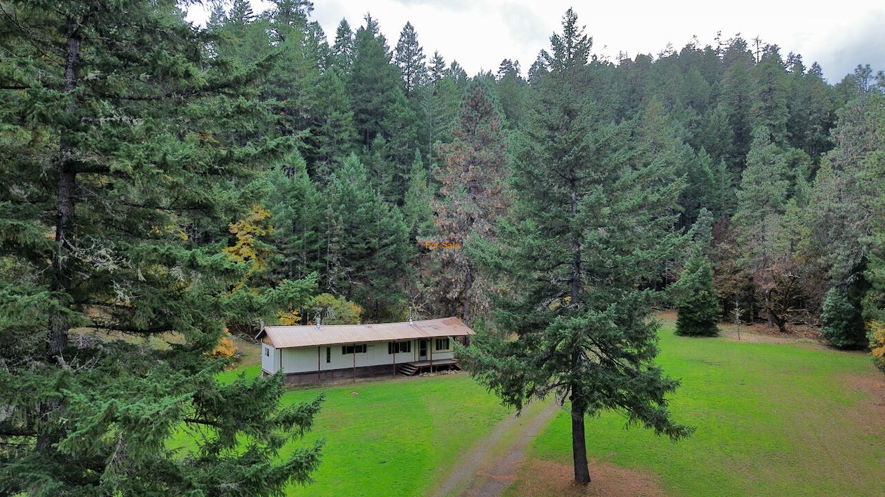 12863_Redwood_Hwy_09
