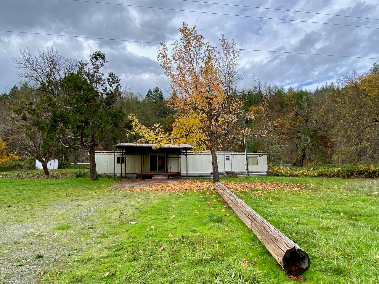 12863_Redwood_Hwy_10