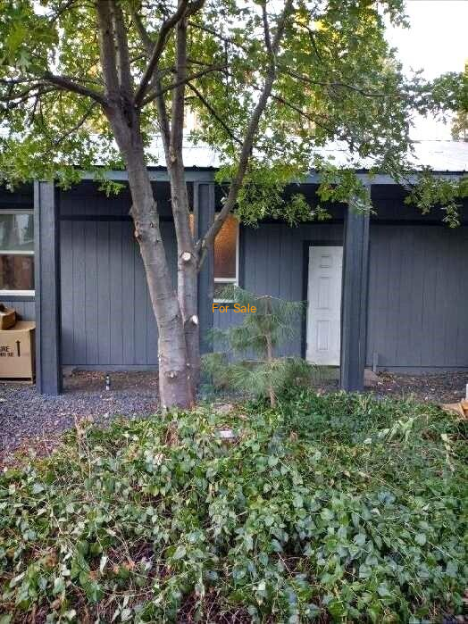 28057_Redwood_Hwy_02