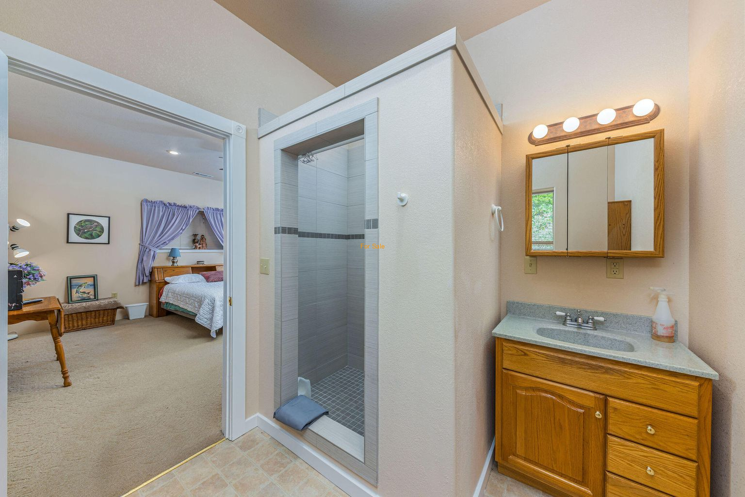 330-W-Glenwood-Street_18