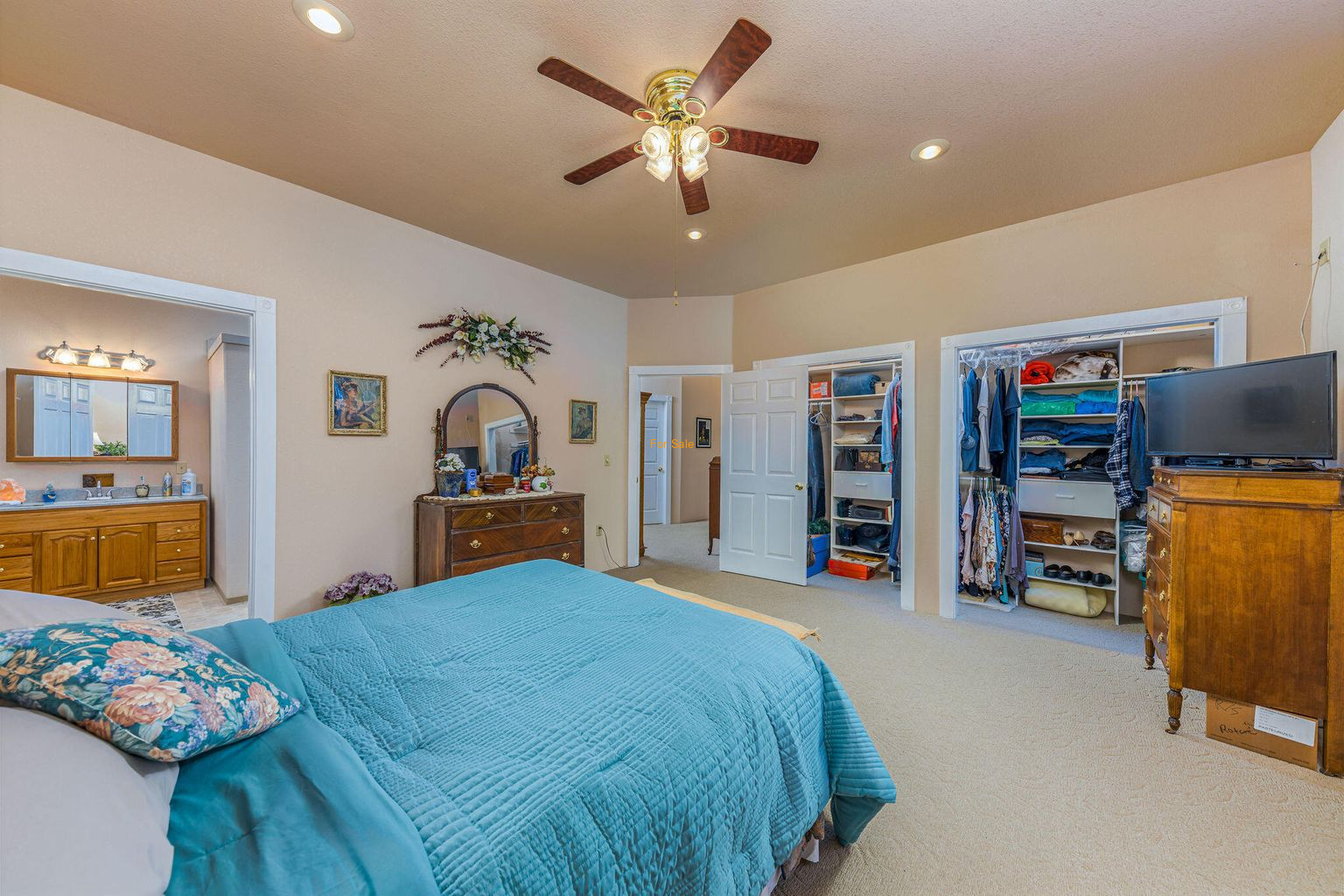 330-W-Glenwood-Street_24