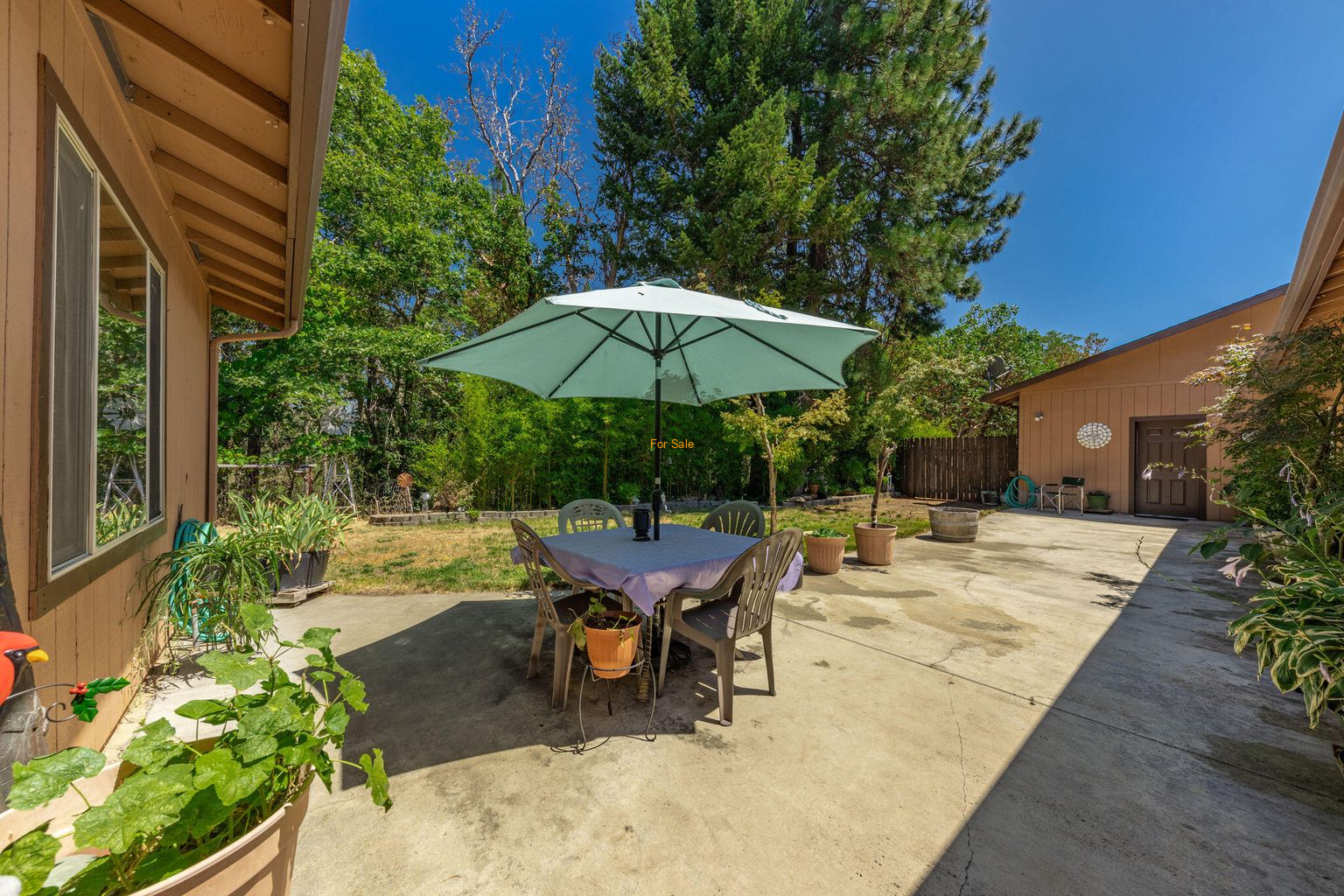 330-W-Glenwood-Street_32