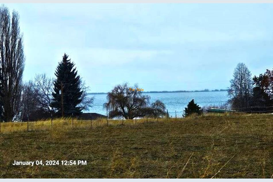 37217_Agency_Lake_02