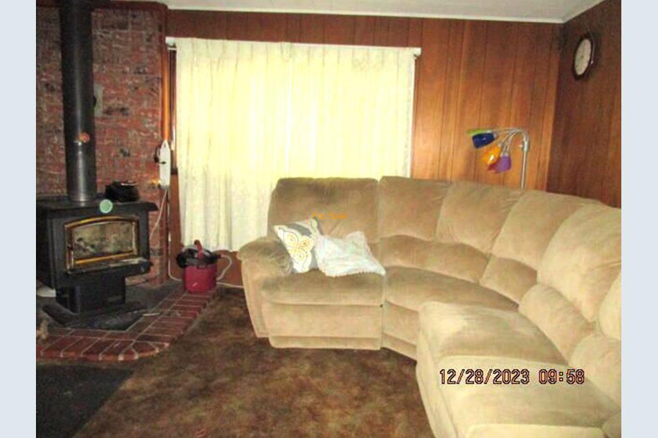 37217_Agency_Lake_10