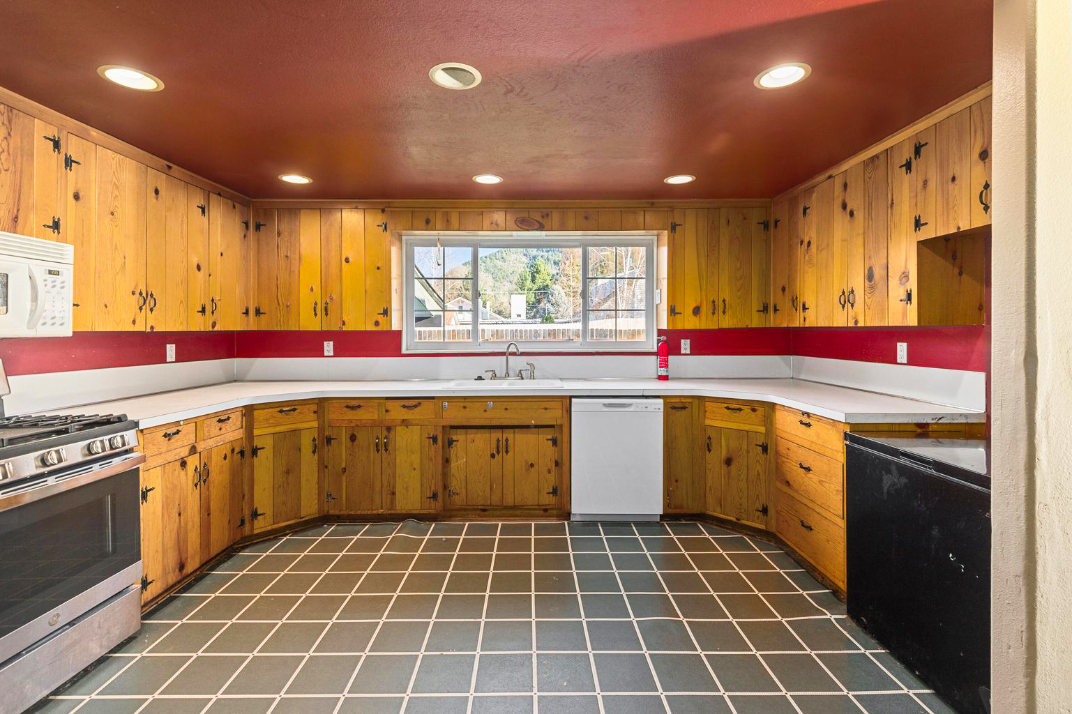 1450_Fruitdale_Dr_09