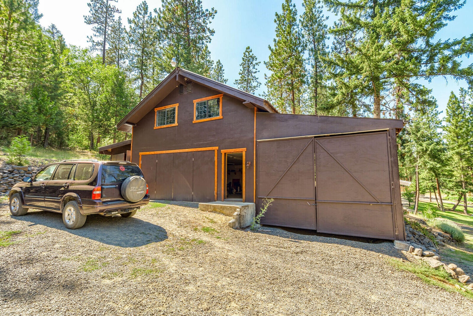 10700-E-Antelope-Road_26