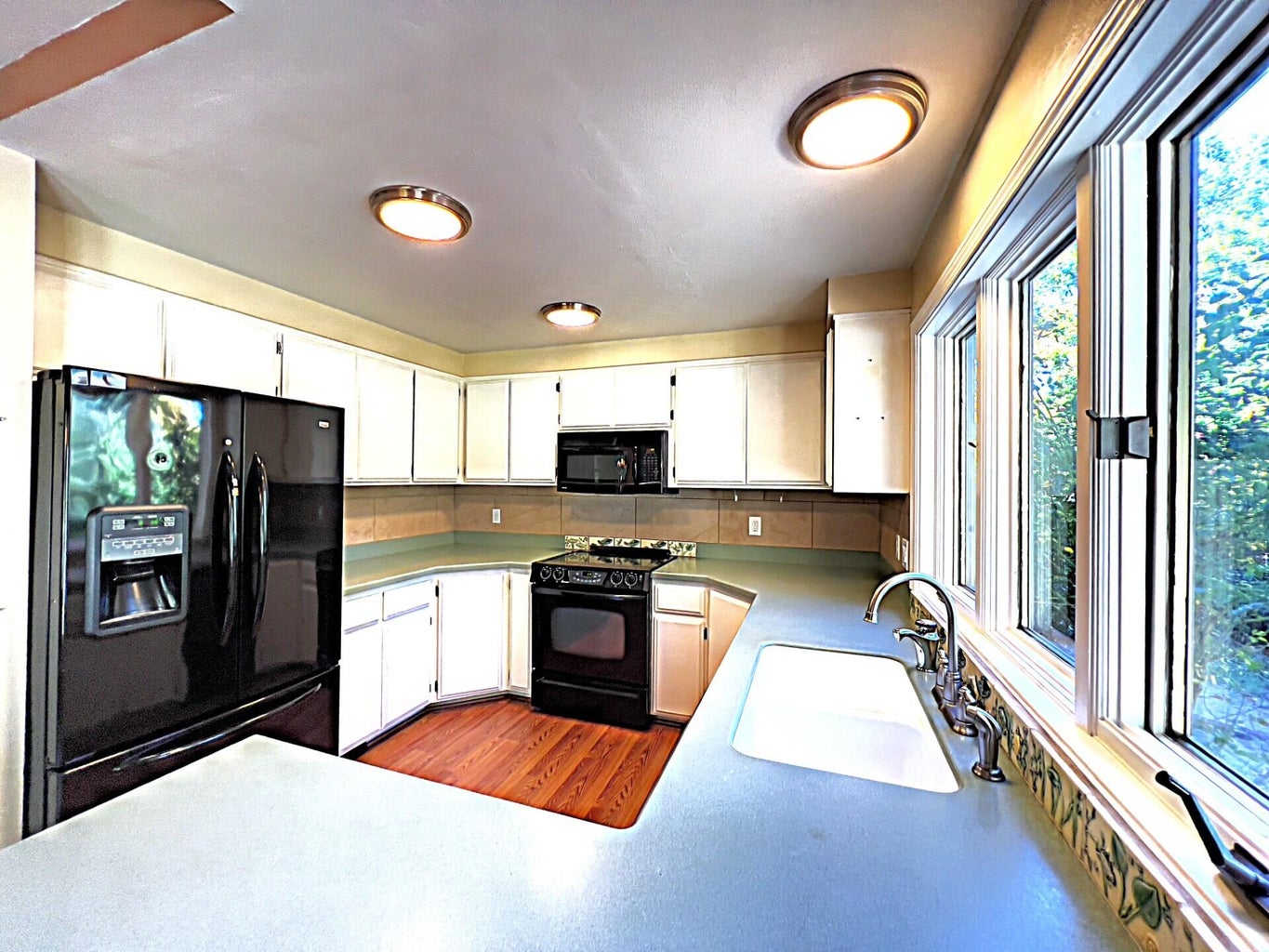 102-N-Wightman-Street_08