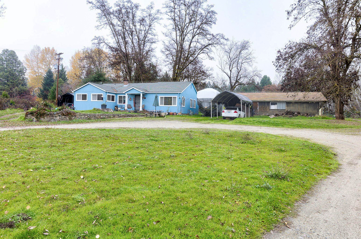 220174074, 270 Upper River Road, Gold Hill, OR 97525, #220174074, move2oregon