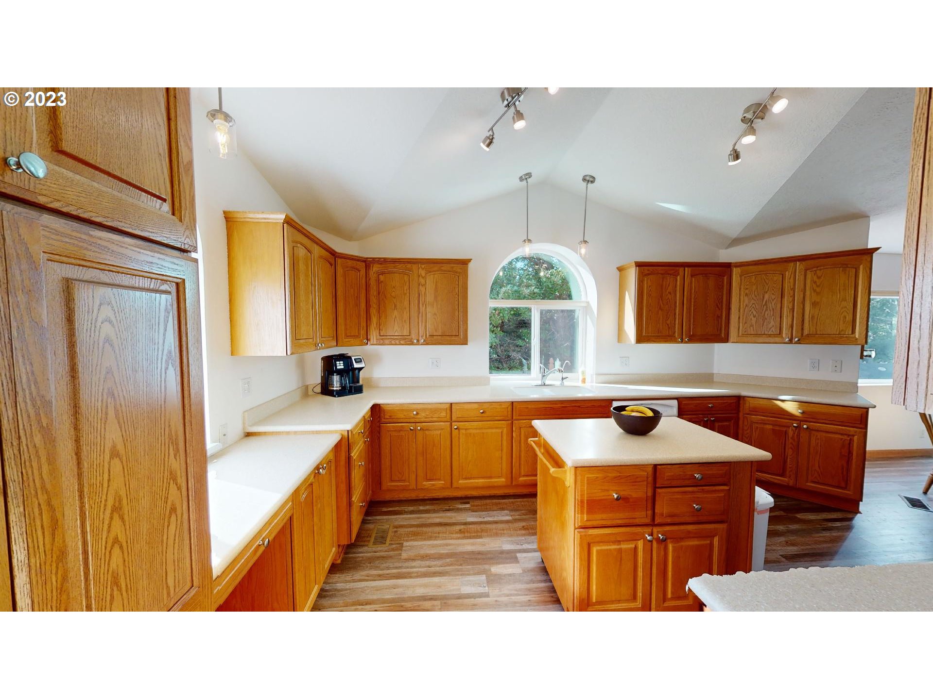 31804_Rumley_Hill_Rd_09