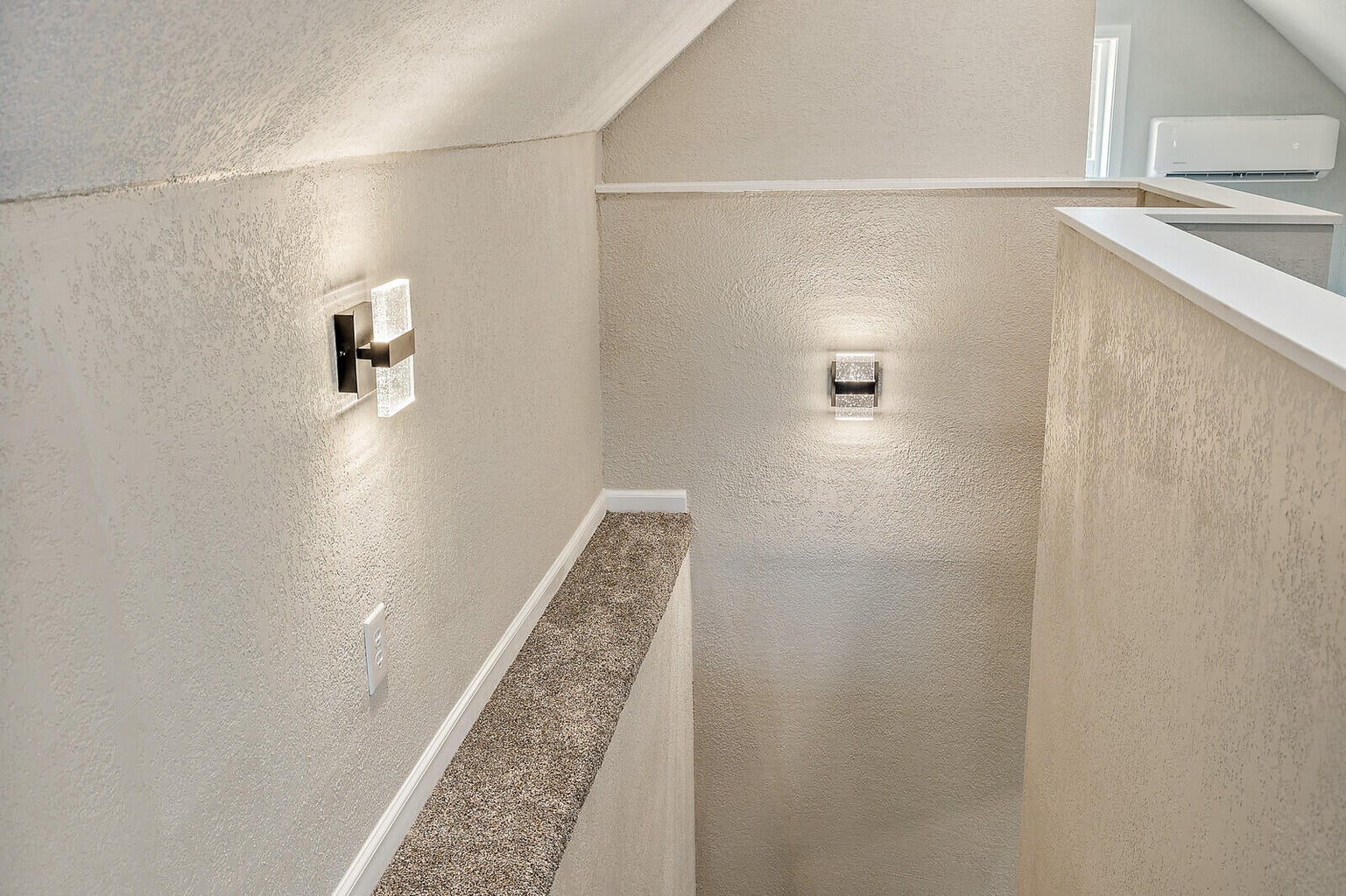 304_Chestnut_St_29
