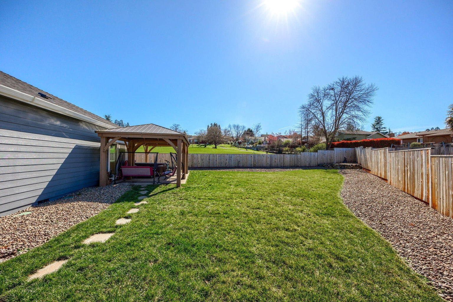 3008-Mt-Thielson-Drive_09