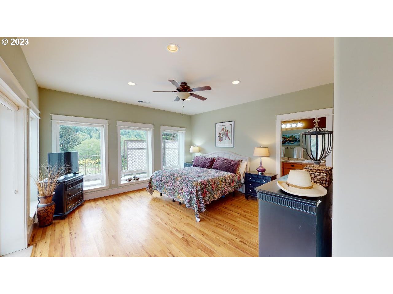 346_Winchuck_River_Rd_19