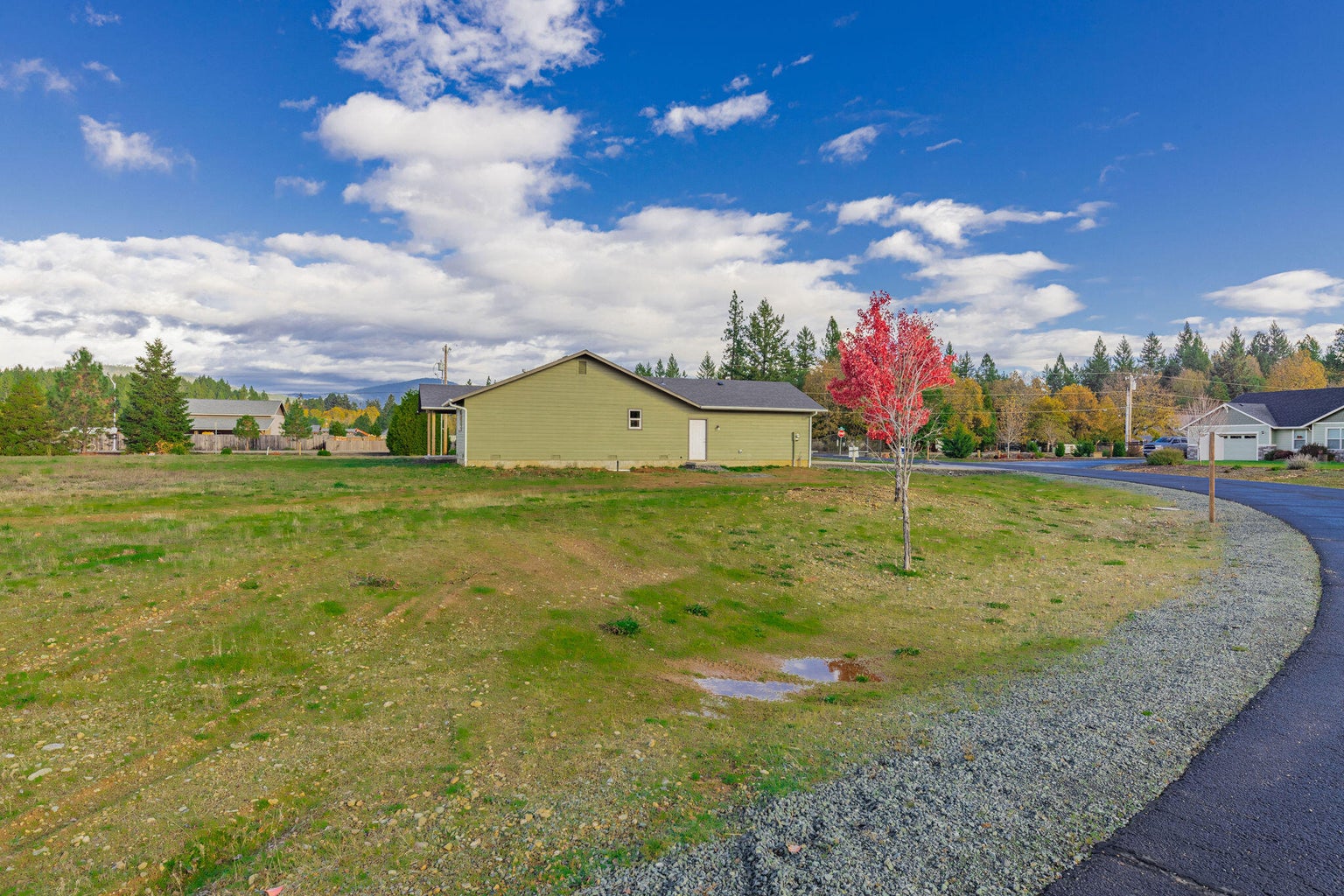 601-E-Forks-Circle_09