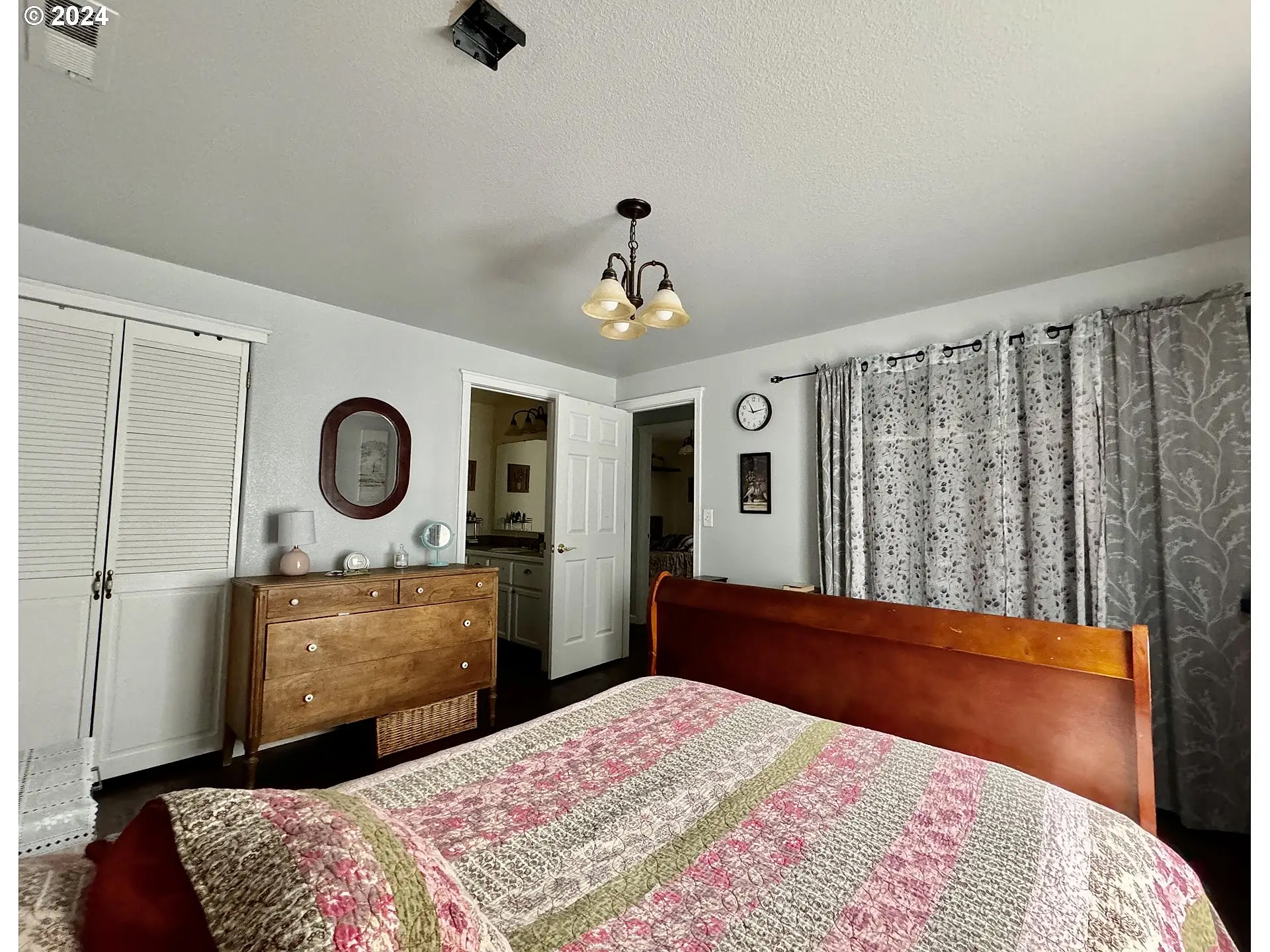 226-SE-Wildwood-Way_18