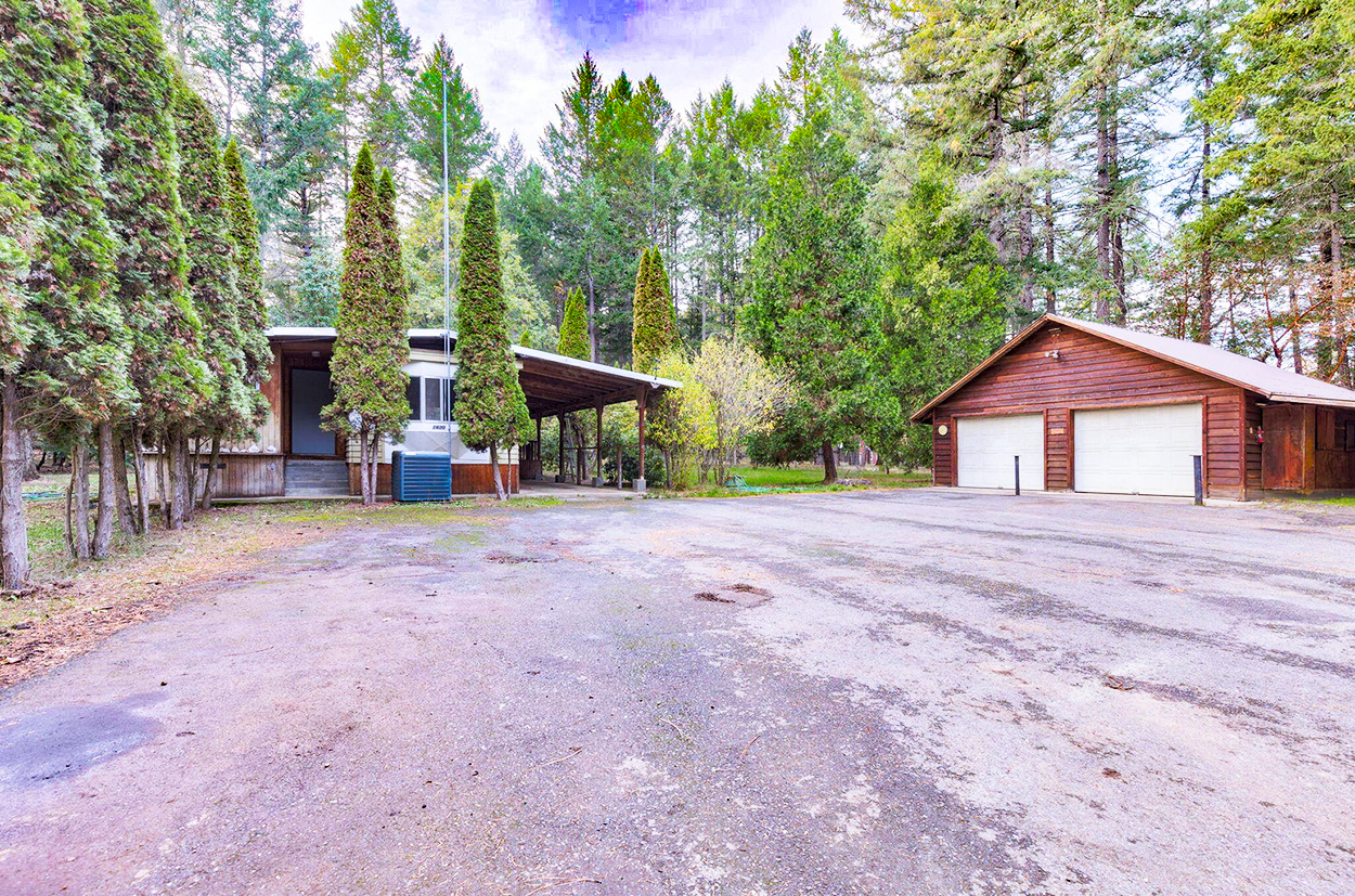 1820_Powell_Creek_Rd_02