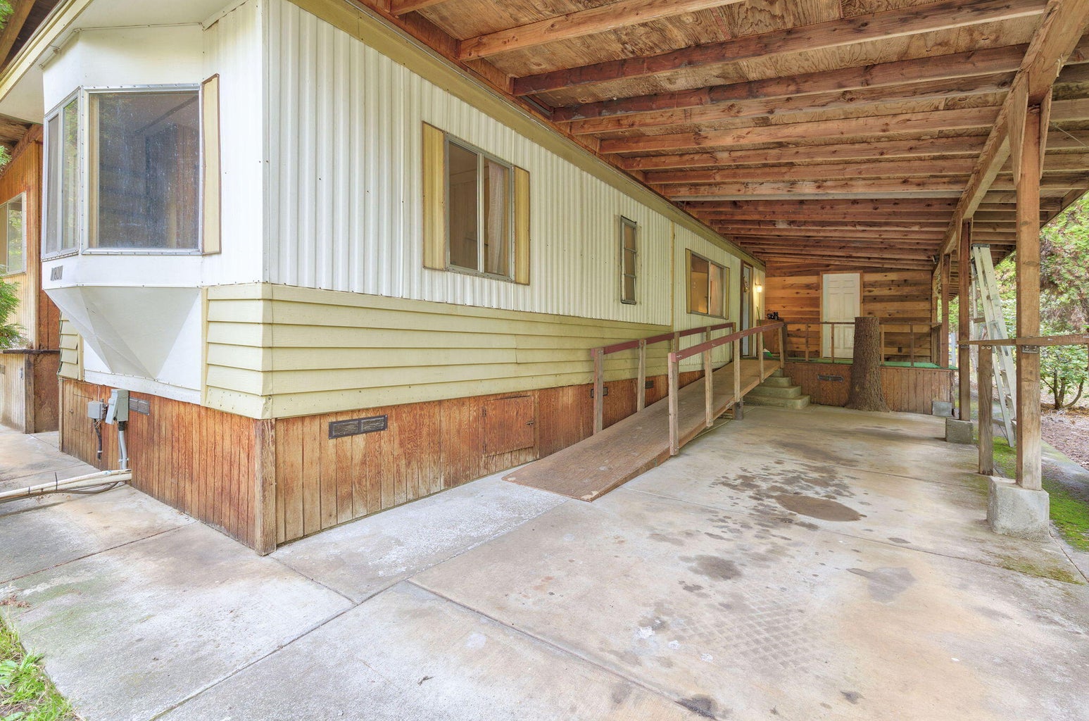 1820_Powell_Creek_Rd_09