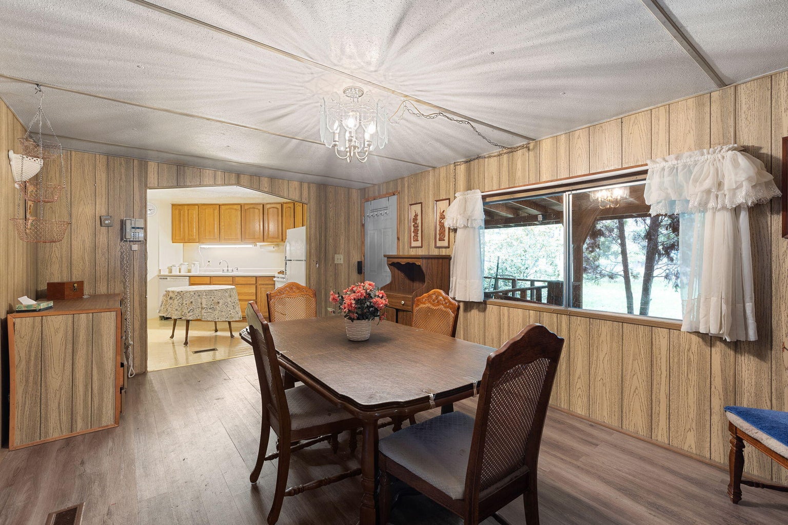 1820_Powell_Creek_Rd_10