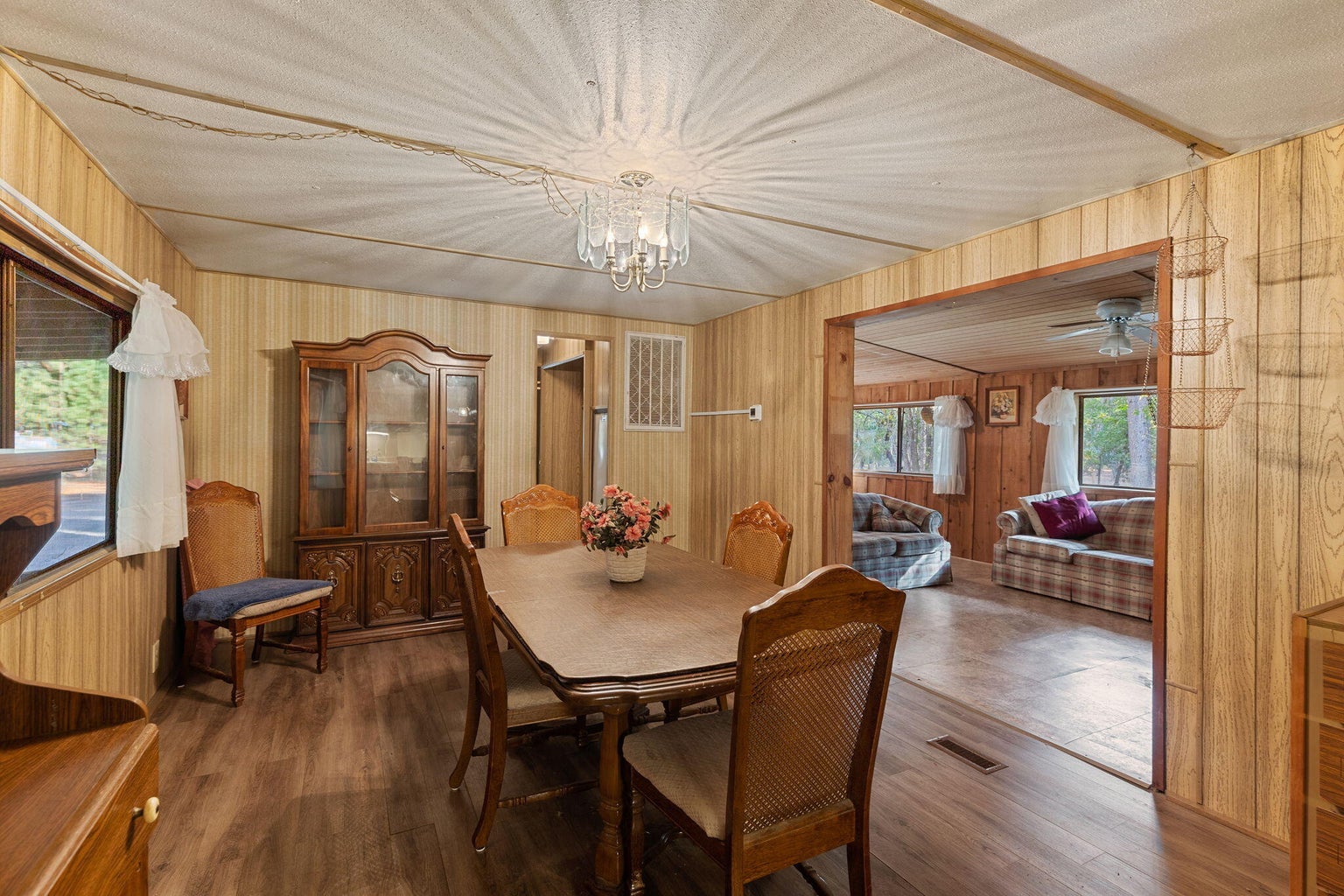 1820_Powell_Creek_Rd_11