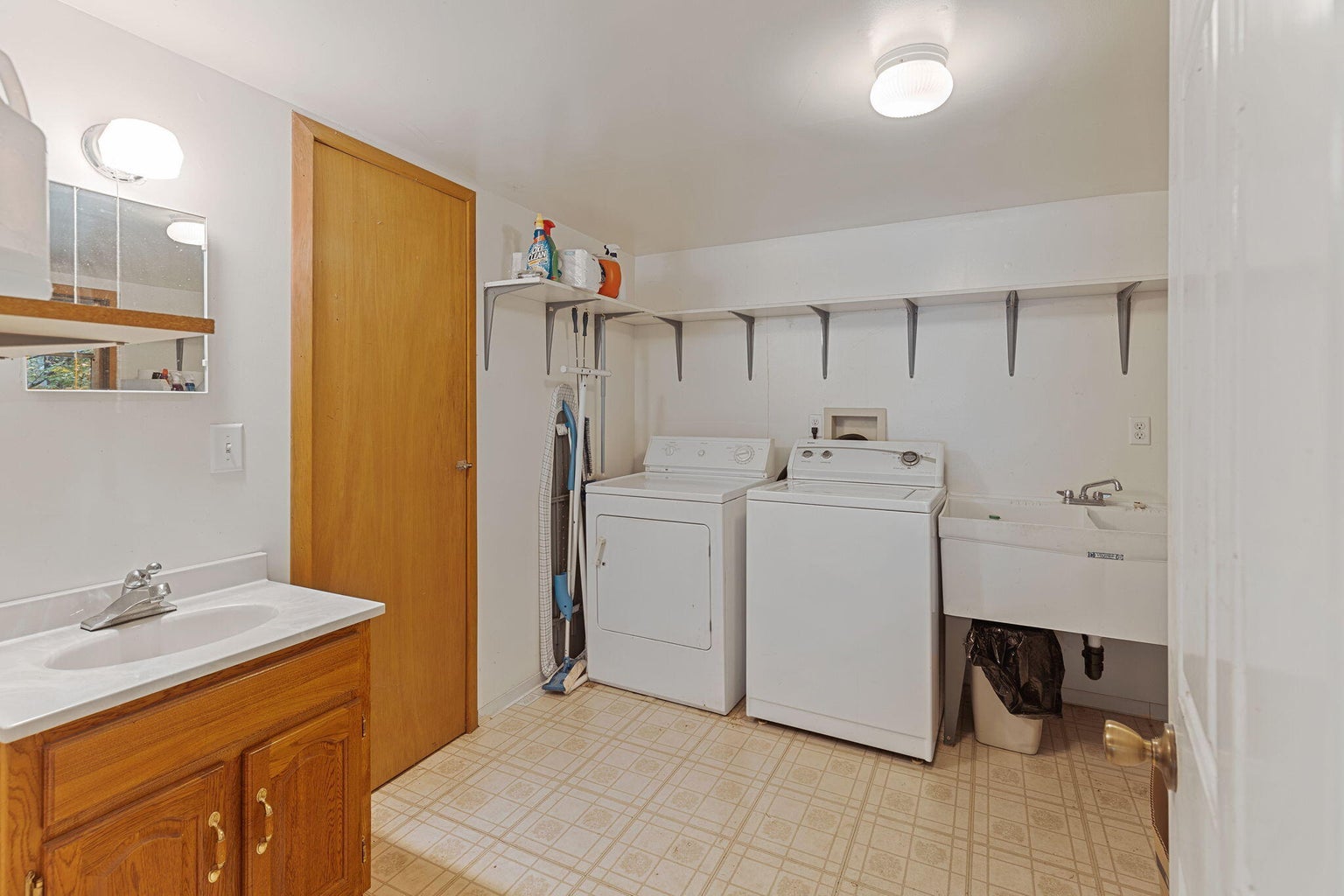 1820_Powell_Creek_Rd_25