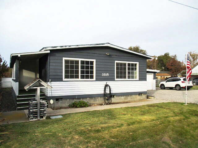 3315-Bristol-Avenue_02