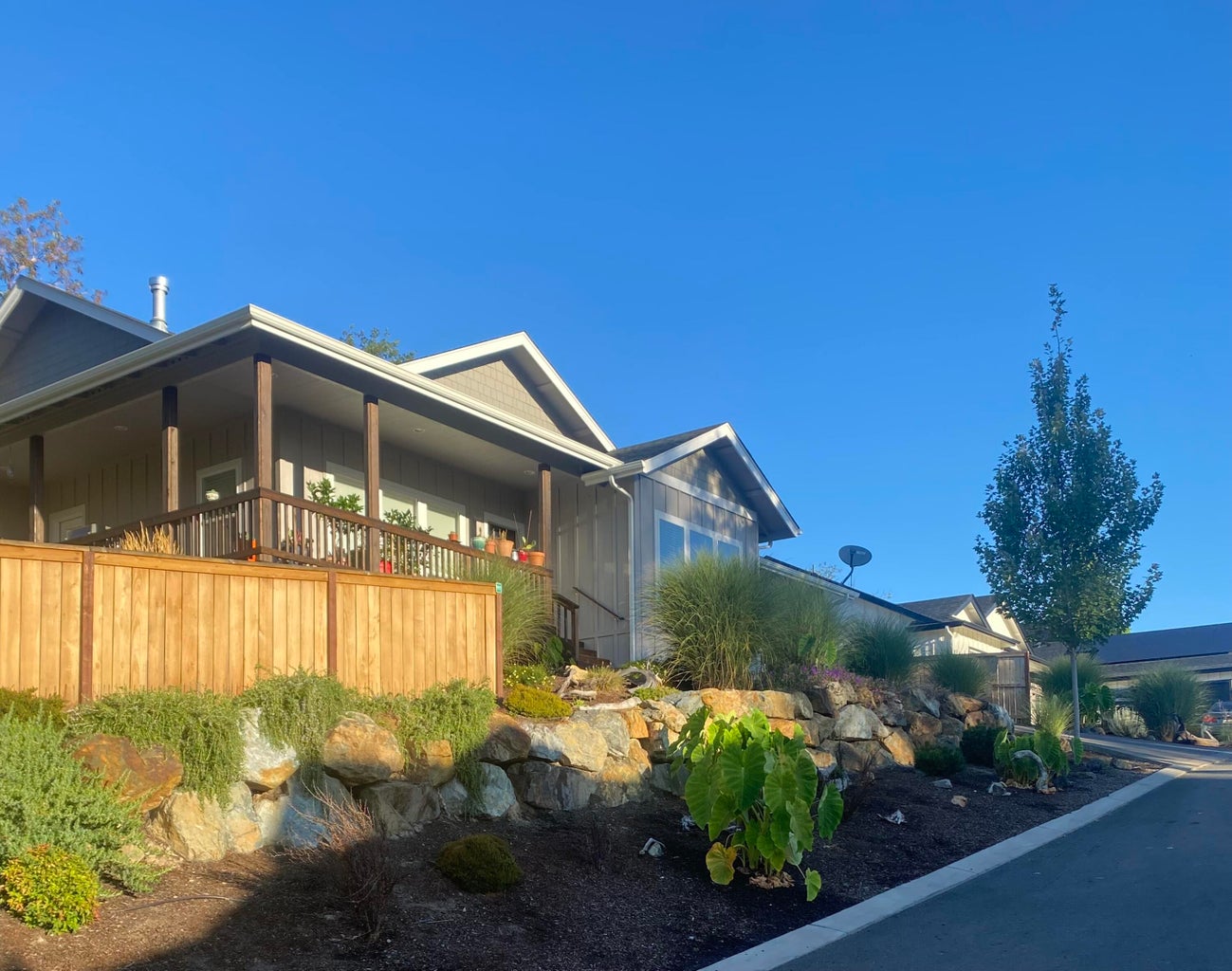 800_NW_Starmont_Way_00_28-2