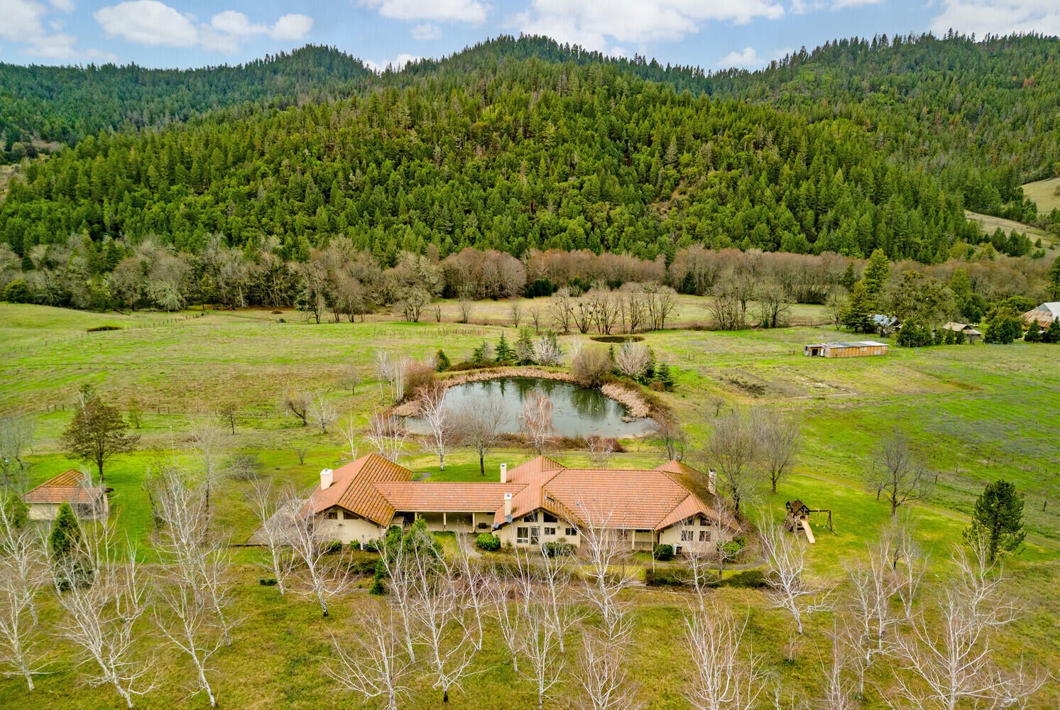 6901-Thompson-Creek-Road_02