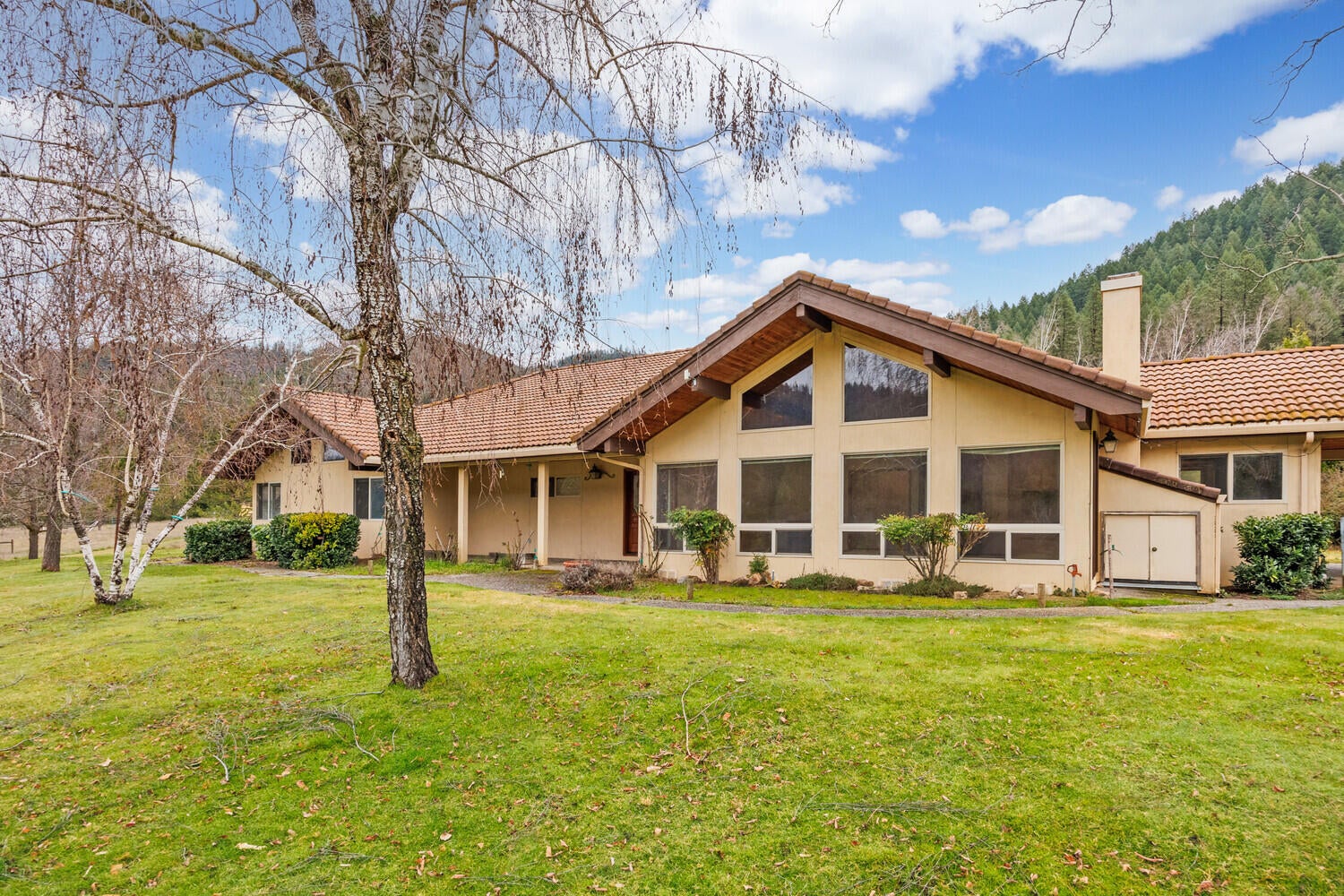 6901-Thompson-Creek-Road_14