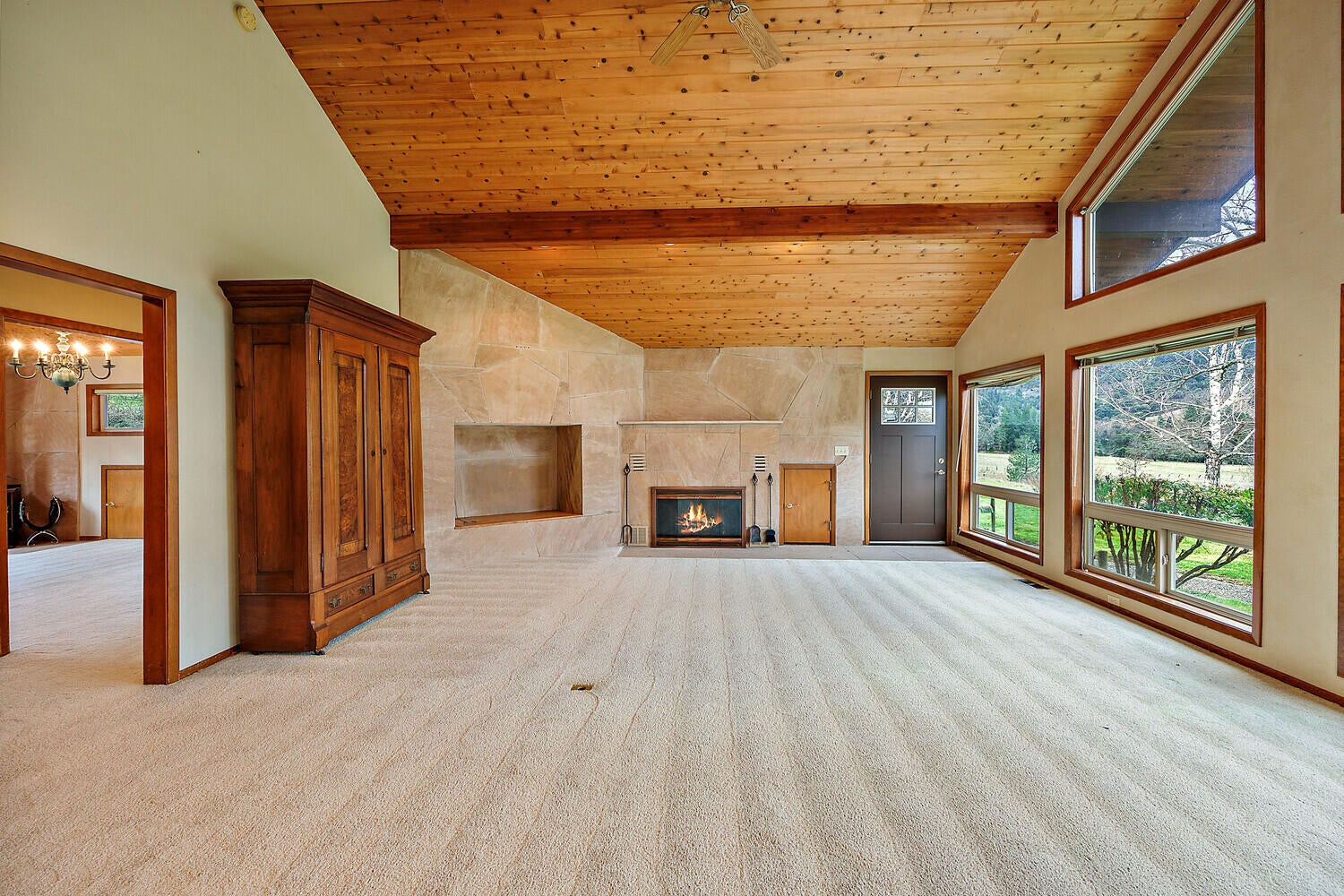 6901-Thompson-Creek-Road_16