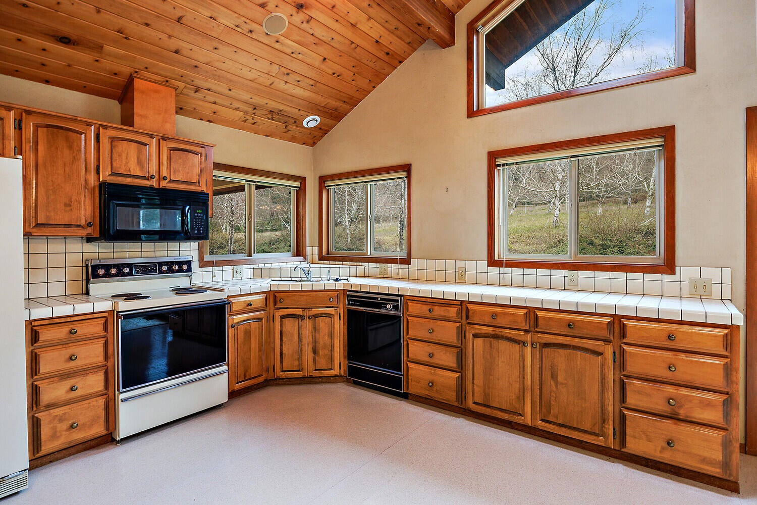 6901-Thompson-Creek-Road_19