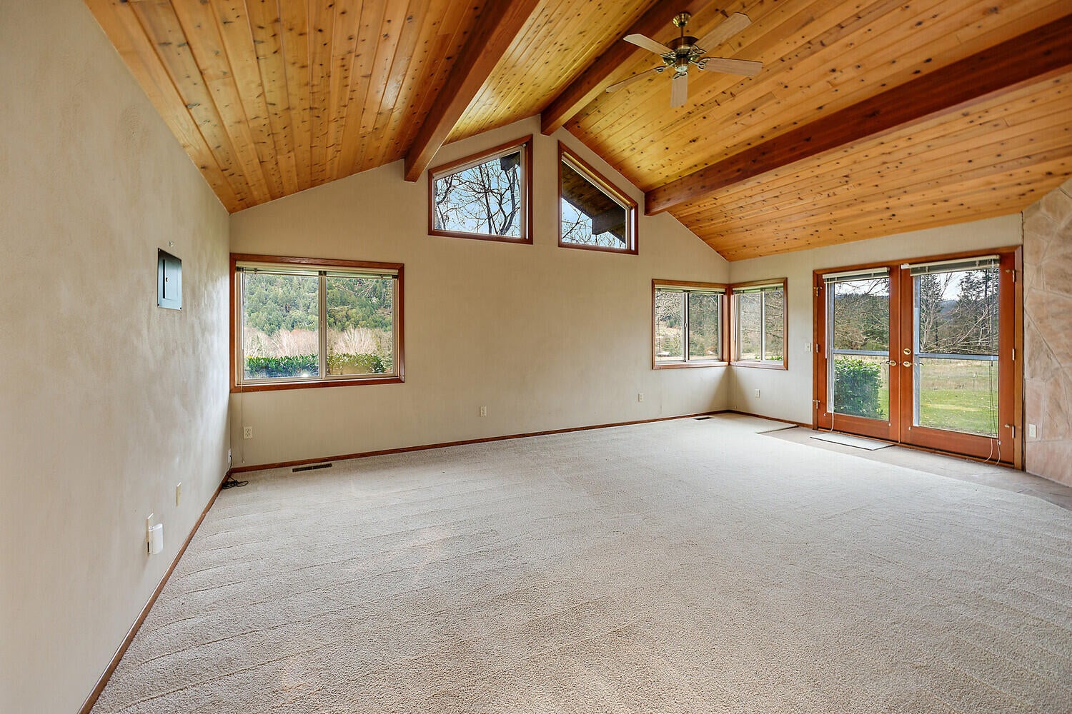 6901-Thompson-Creek-Road_25