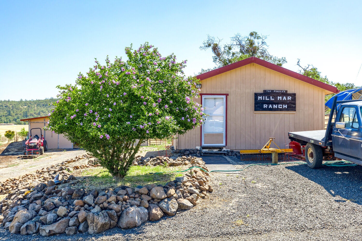 3280_E_Antelope_Rd_20
