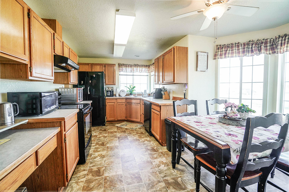 4842_Lombard_Dr_44