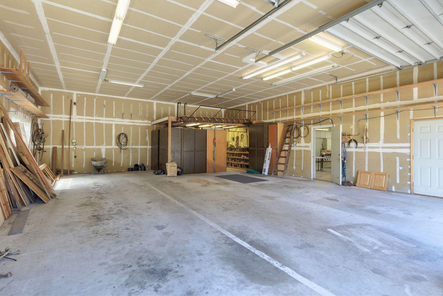 4780_Leonard_Rd_32