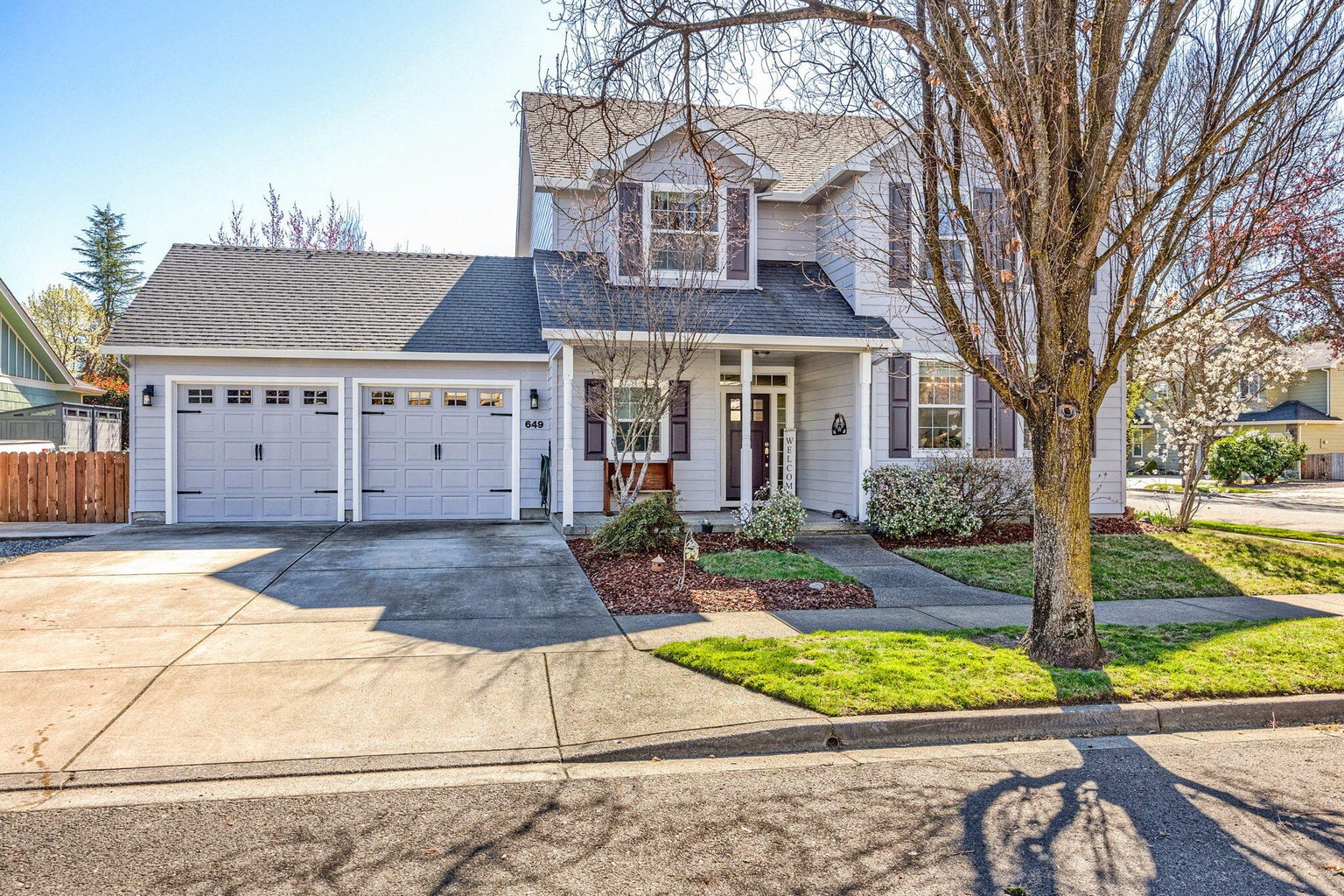 649-Griffin-Oaks-Drive_04