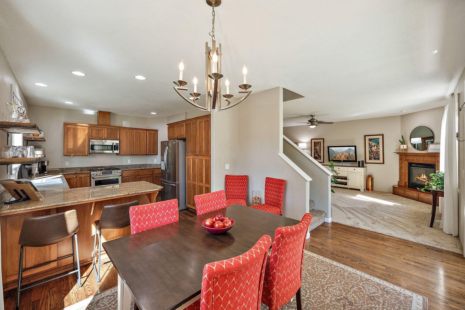 649-Griffin-Oaks-Drive_23