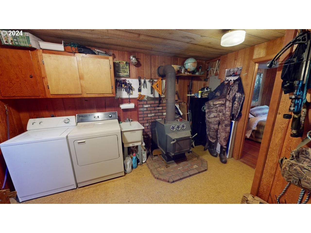 97031_Jerrys_Flat_27