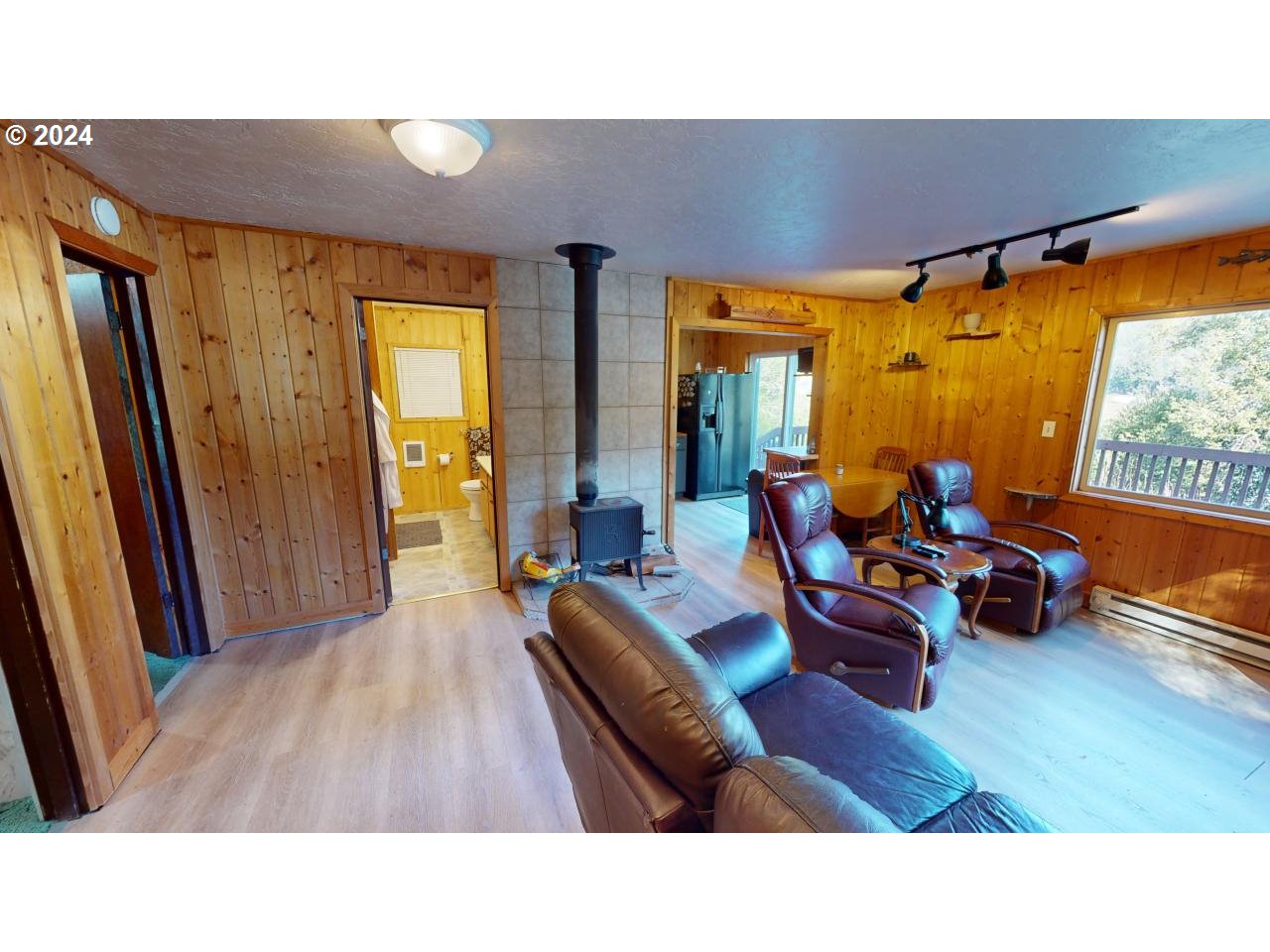 97033_Jerrys_Flat_11