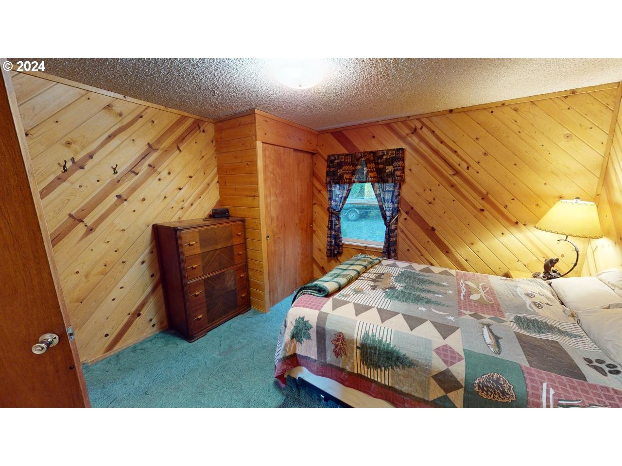 97033_Jerrys_Flat_19
