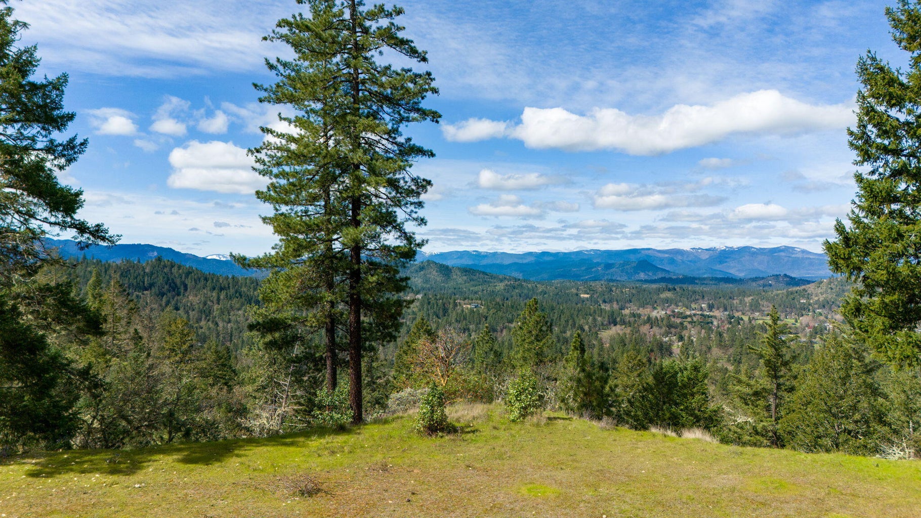 820_S_Espey_Rd_03