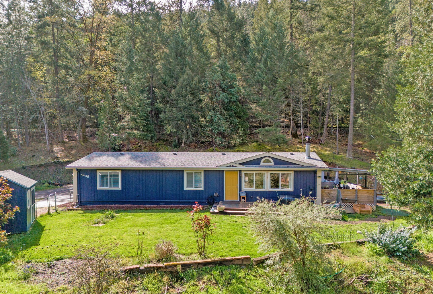 5445_Rogue_River_Hwy_25