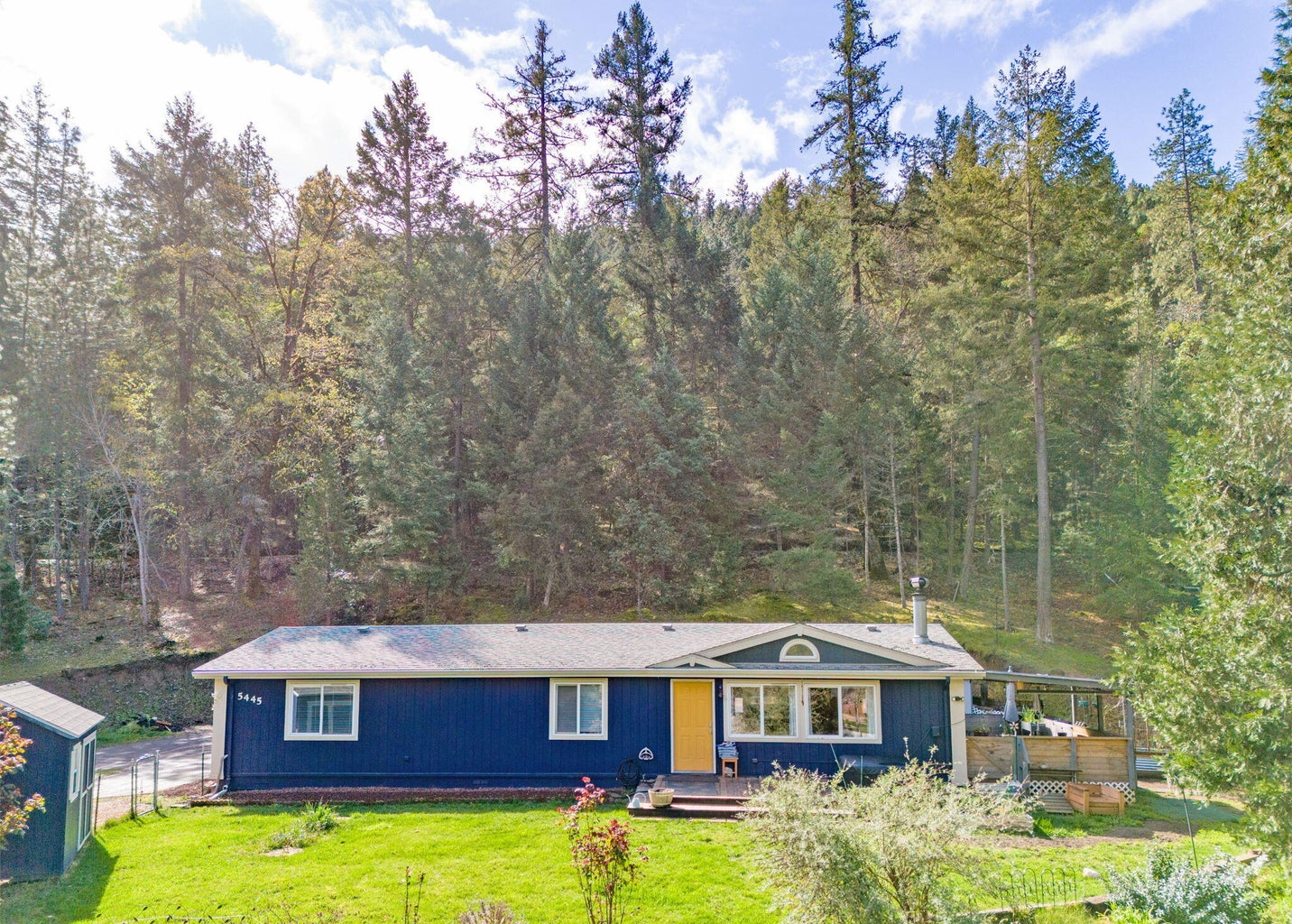 5445_Rogue_River_Hwy_26