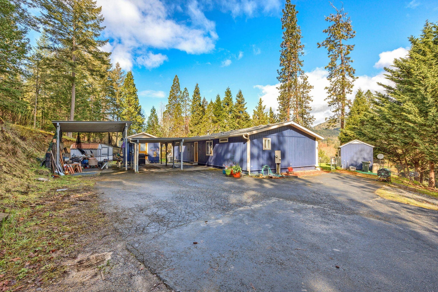 5445_Rogue_River_Hwy_27