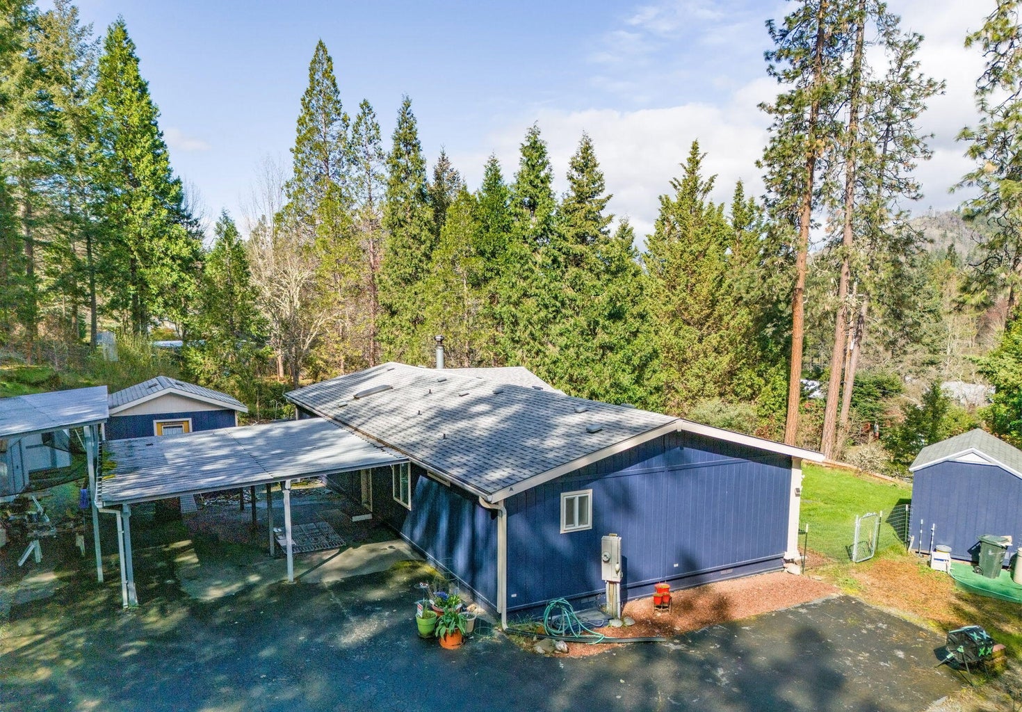 5445_Rogue_River_Hwy_30