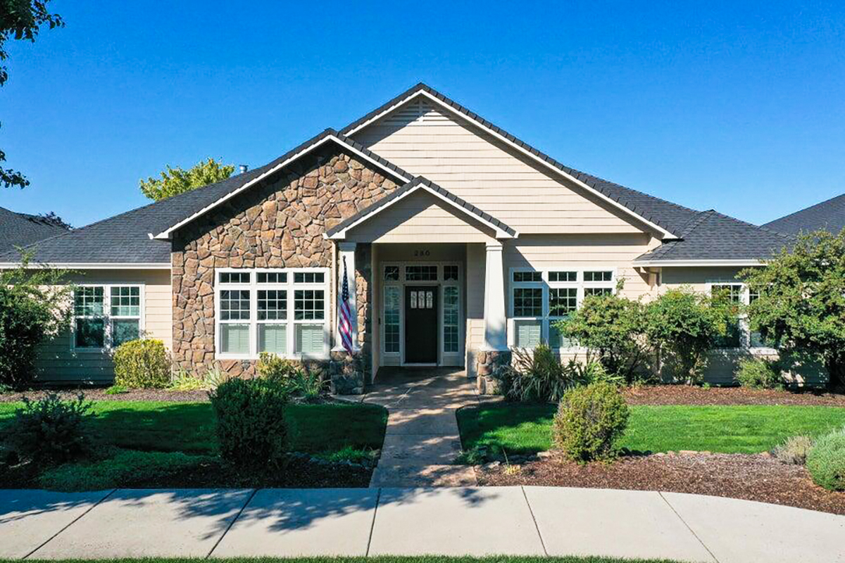 220178020, 280 Robert T Jones Blvd, Eagle Point, OR 97524