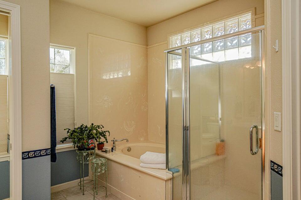 280_Robert_T_Jones_Blvd_17