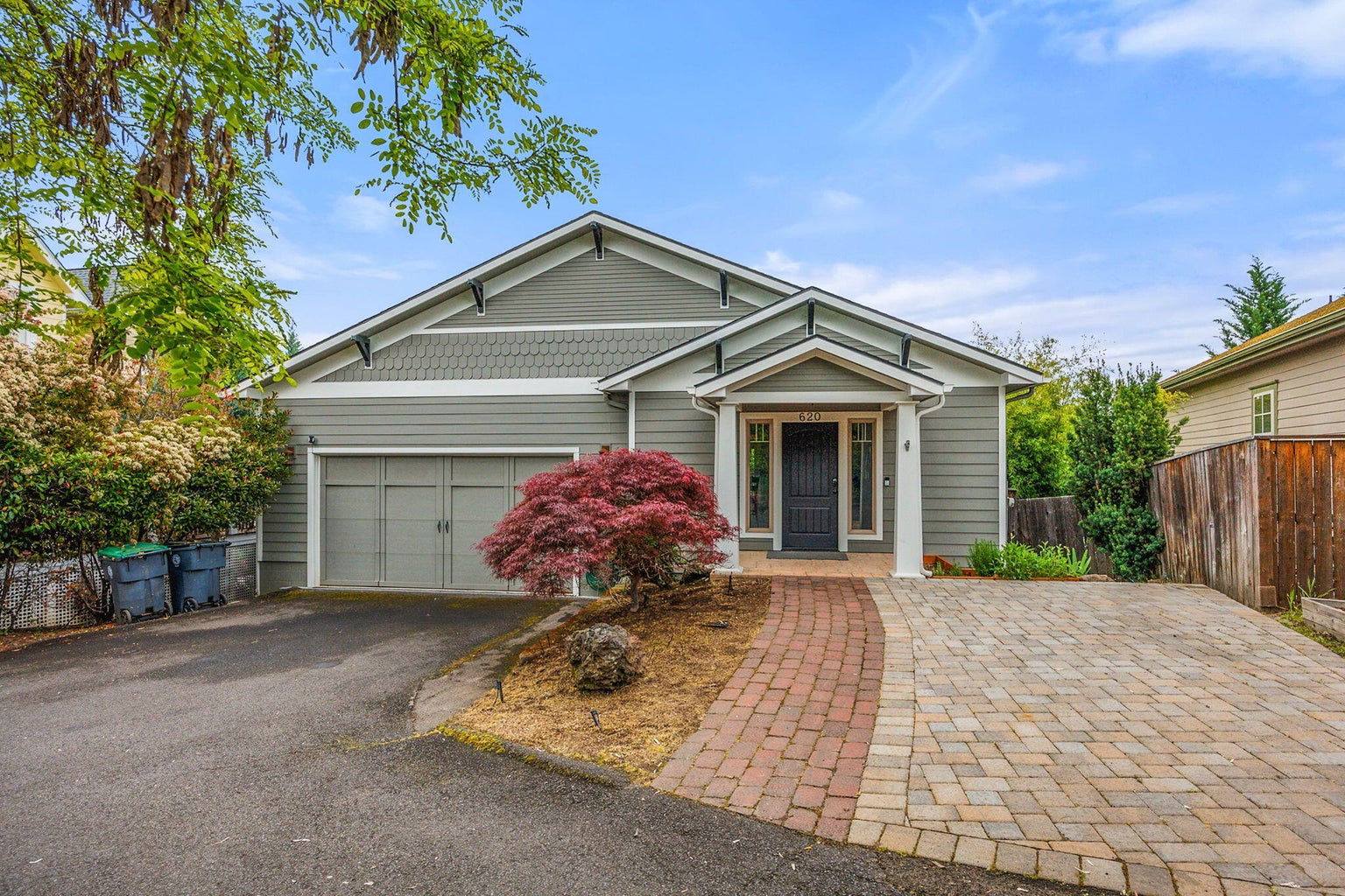 220181827, 620 Cardwell Court, Jacksonville, OR 97530