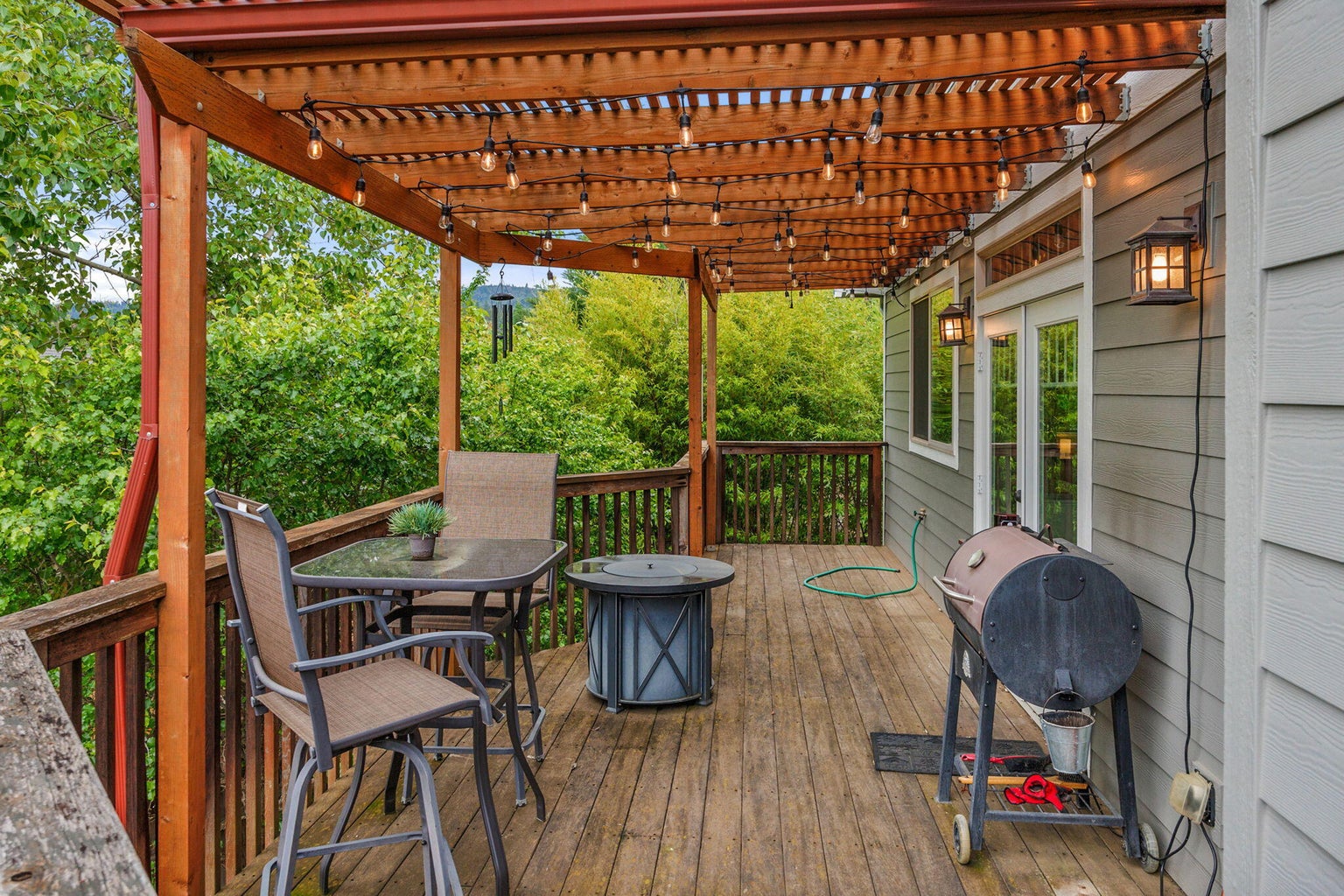 620-Cardwell-Court_05